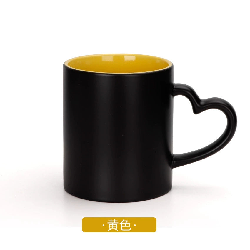 11oz Eco-Friendly Glossy Sublimation Magic Mug with Heart Handle-11oz心柄内彩变色杯
