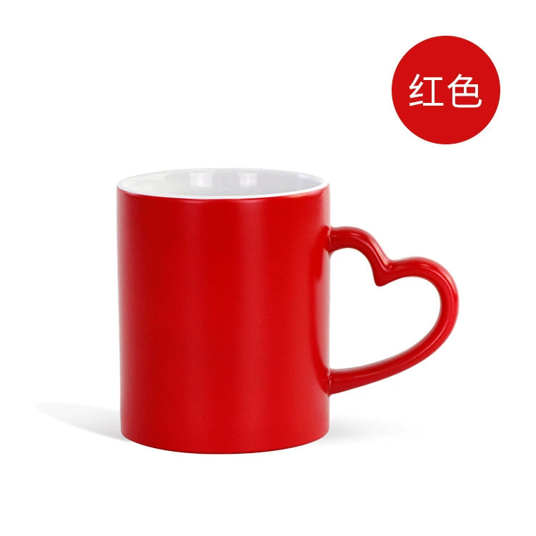 11oz Sublimation Magic Mug Sublimation Blank Color Changing Mug With Heart Handle-11oz心柄亮光变色杯